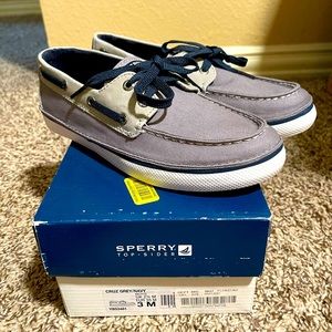 Brand New! Boys Sperry's Size 3